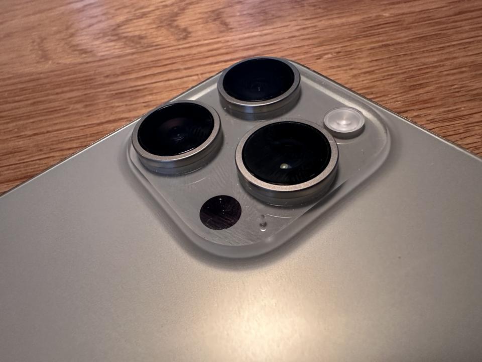 IPHONE 16 PRO 128G NEW SALE ( GIÁ THEO NGÀY )