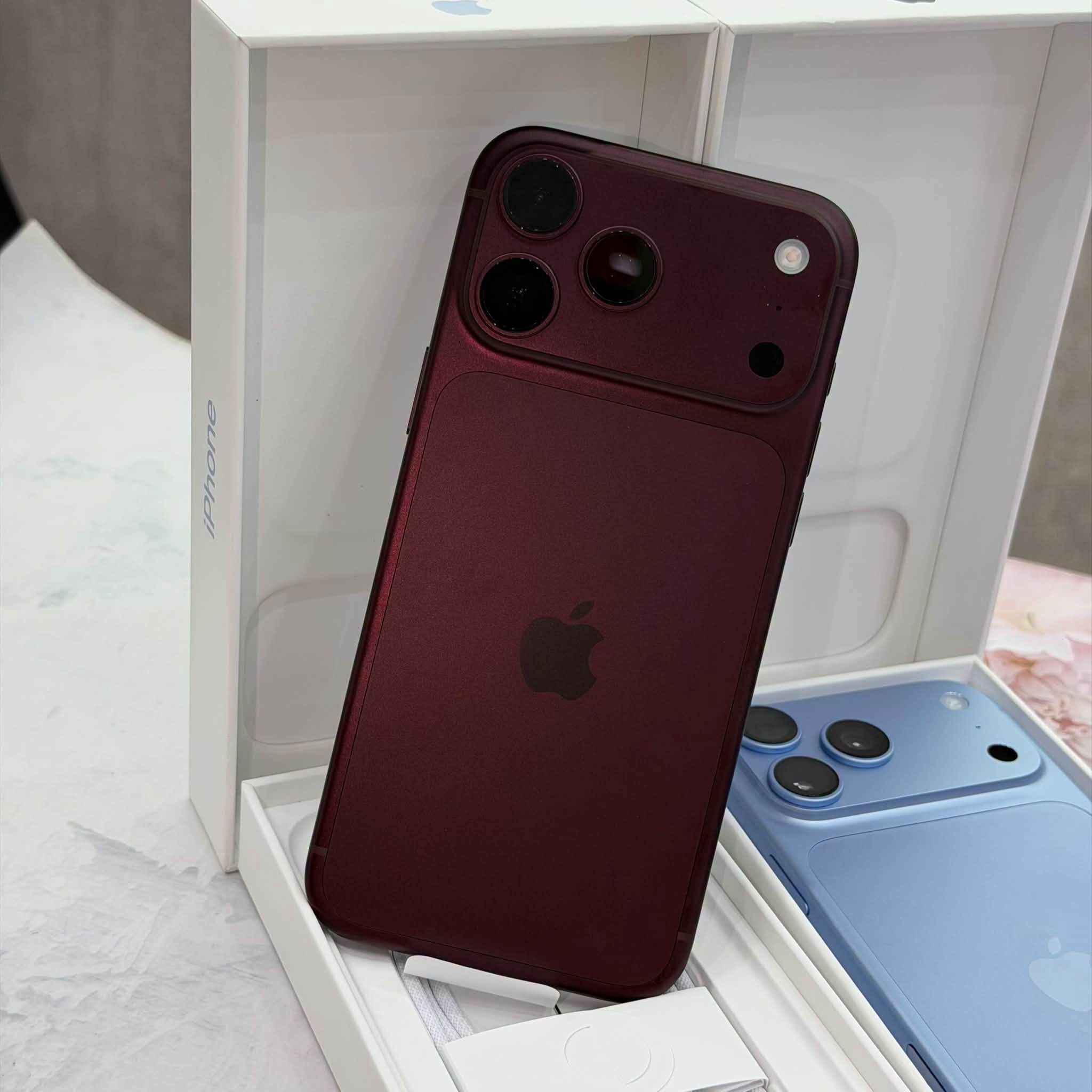 iPhone 18 Pro Đỏ Burgundy 512G  new sale ( GIÁ THEO NGÀY )