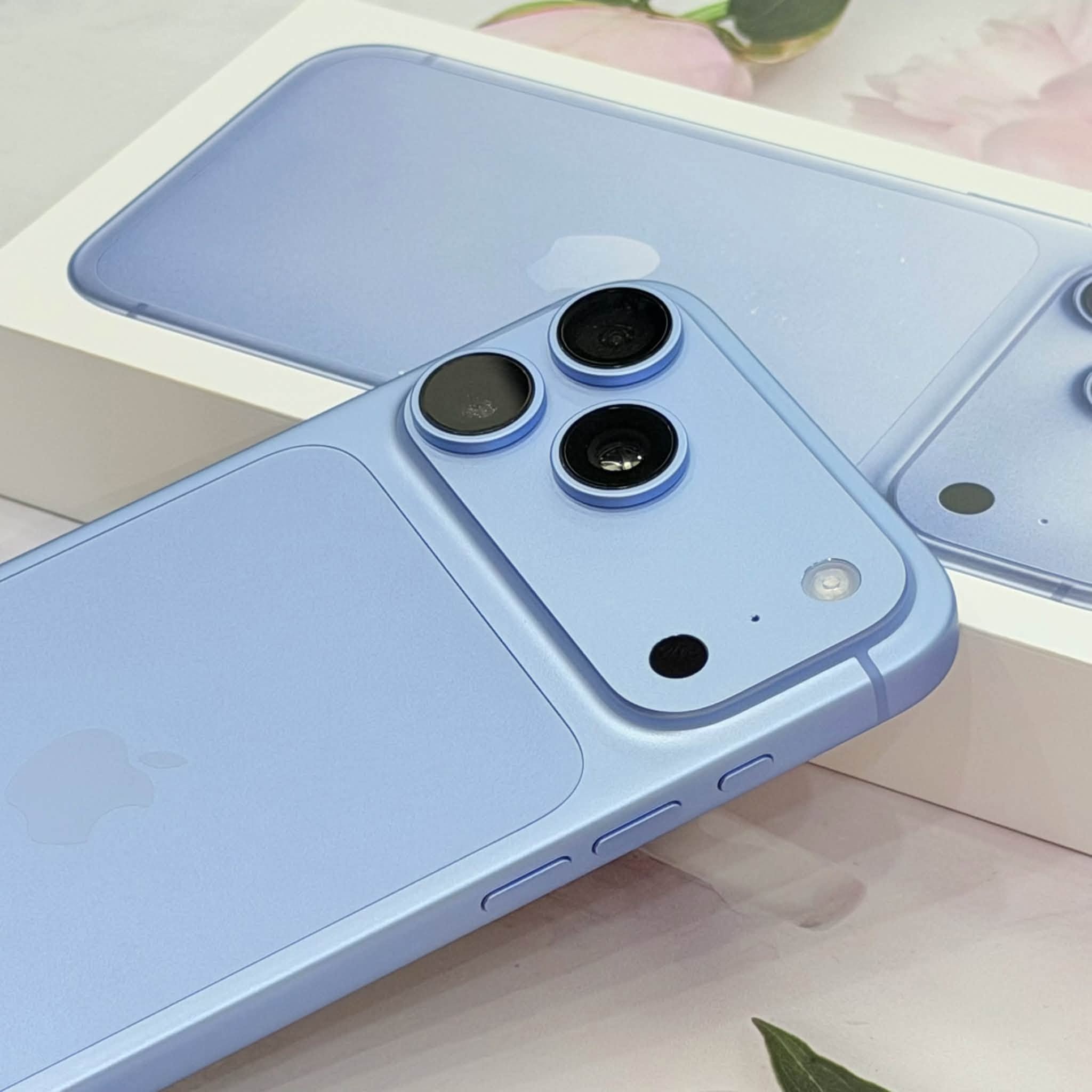 iPhone 18 Pro 256G  Xanh Băng Thanh New Sale ( giá theo ngày)